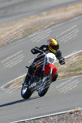 media/Feb-05-2023-Classic Track Day (Sun) [[c35aca4a42]]/Group 2/session 4 turn 4/